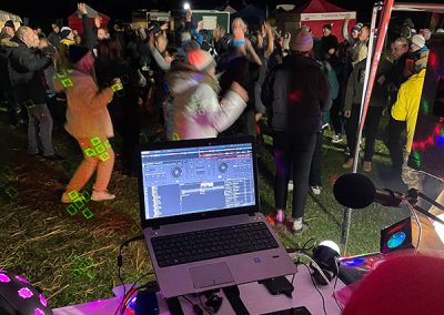 Beer Buz VW Mobile Bar playing music